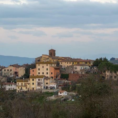 La Casa Di Paolo Sulla Via Francigena Castelnuovo D'Elsa Exterior photo